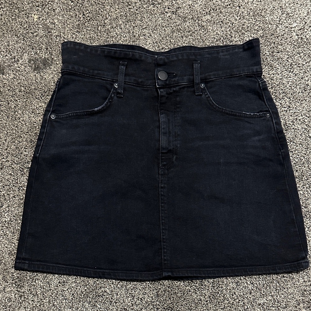 Alice + Olivia Black Denim Mini Skirt Sz27